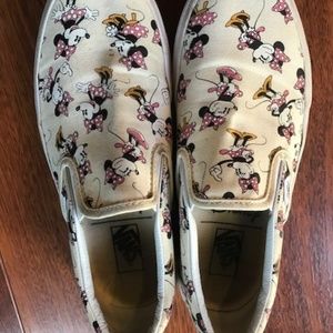 Women's Size 8 Disney Minie Mouse Vans